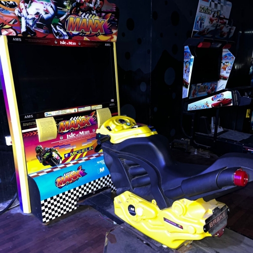 party games, big party games, party games, party games rental Gurgaon, fun games for parties, corporate event games, wedding party games, birthday party games, trade fair games, college event games, school event games