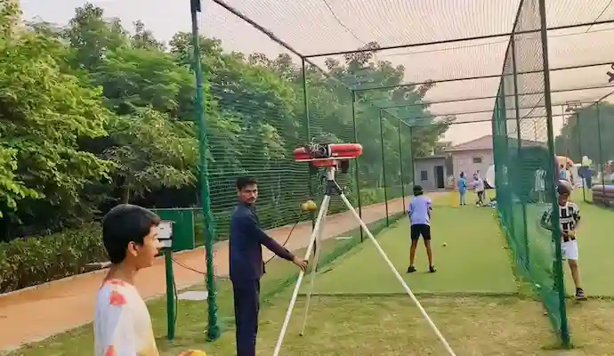 cricket bowling machine, cricket net setup, electronic cricket