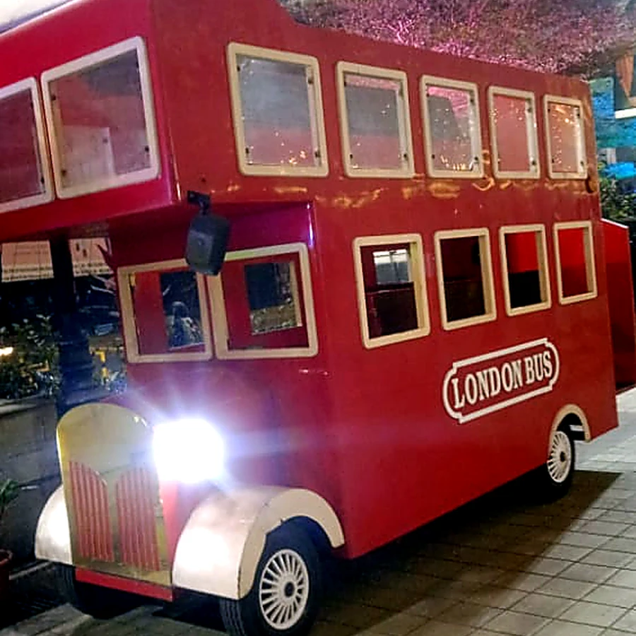 London bus ride attraction for Goa events London bus ride attraction for Goa events