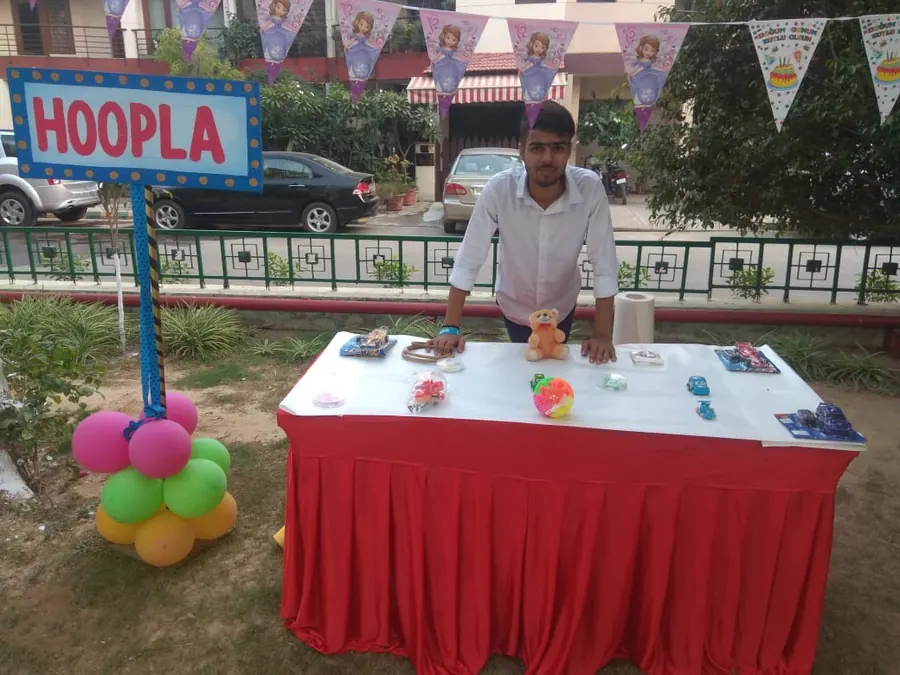 Close view of hoopla game arranged at a Jaipur venue