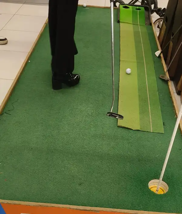 mini golf games for parties