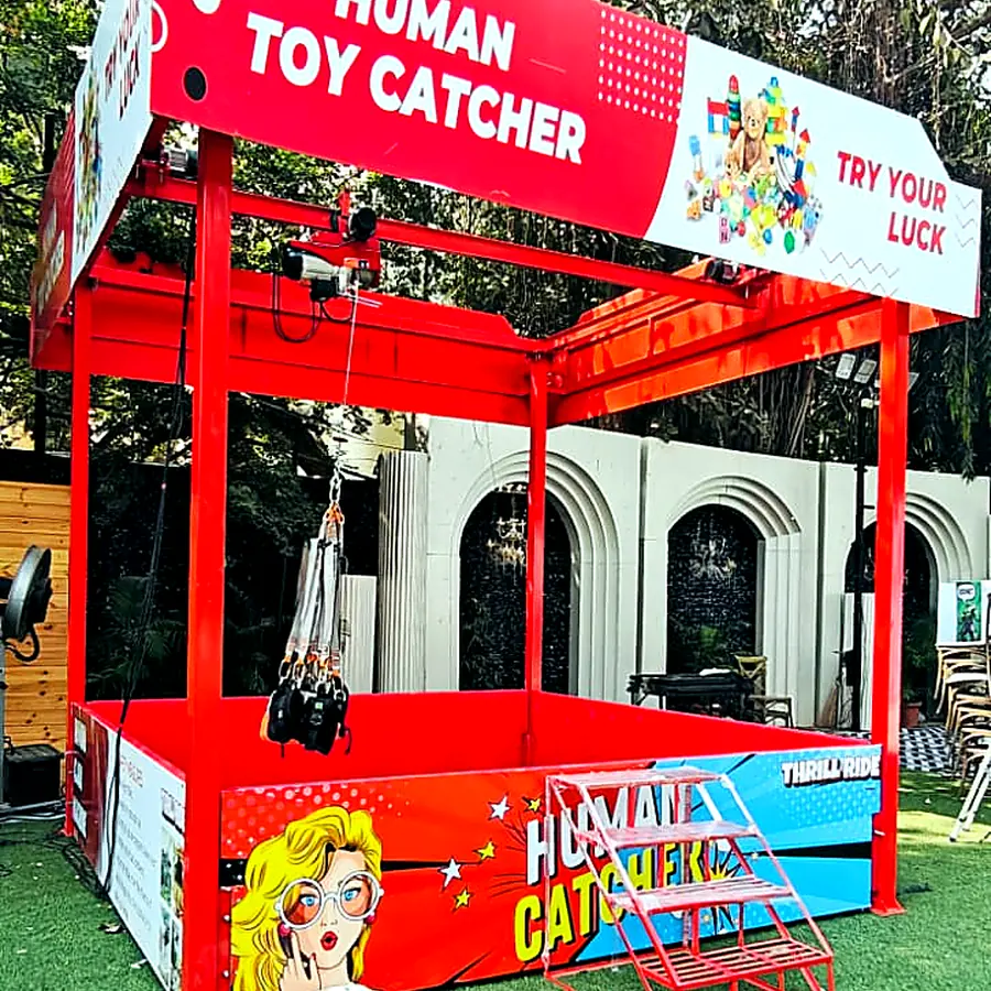 Human Toy Catcher arcade game rental in Mumbai