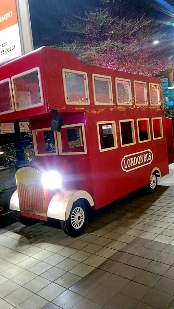 London bus ride rental for events in Mumbai