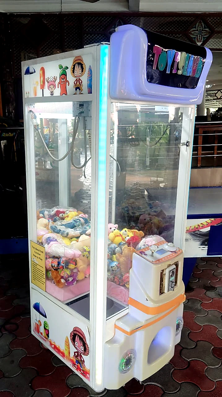 Toy claw machine rental in Mumbai