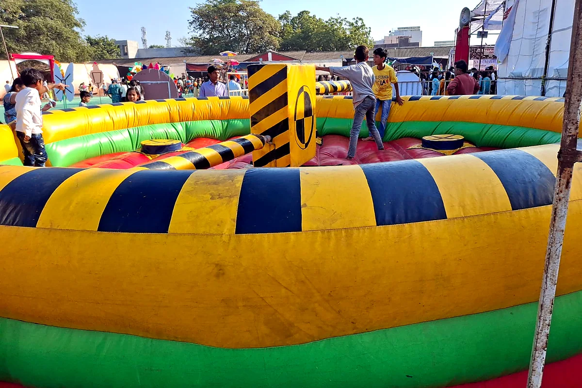 Meltdown Game on Rent in Mumbai
