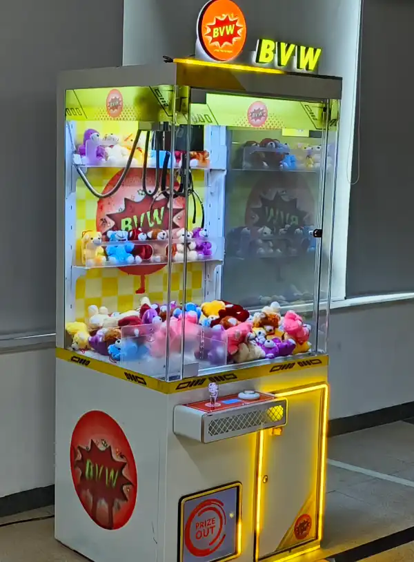 Toy Claw Machine on Rent in Gurgaon | Arcade Claw Game for Events